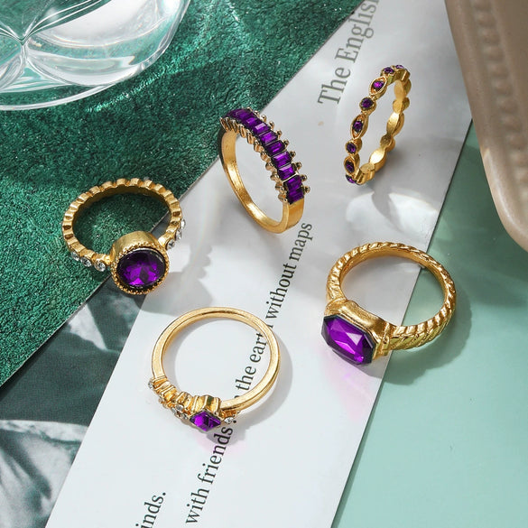 Retro Diamondencrusted Artificial Crystal Oval Ring Set With Geometric Design