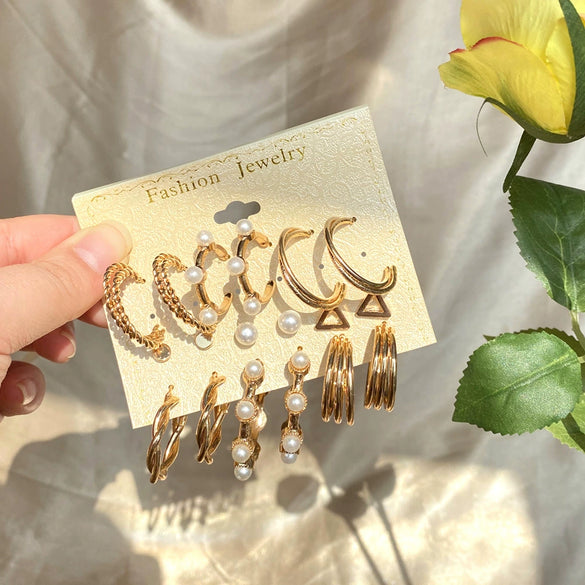 Retro Diamondencrusted Crystal Alloy Geometric Women's Earrings Set With Microinlay