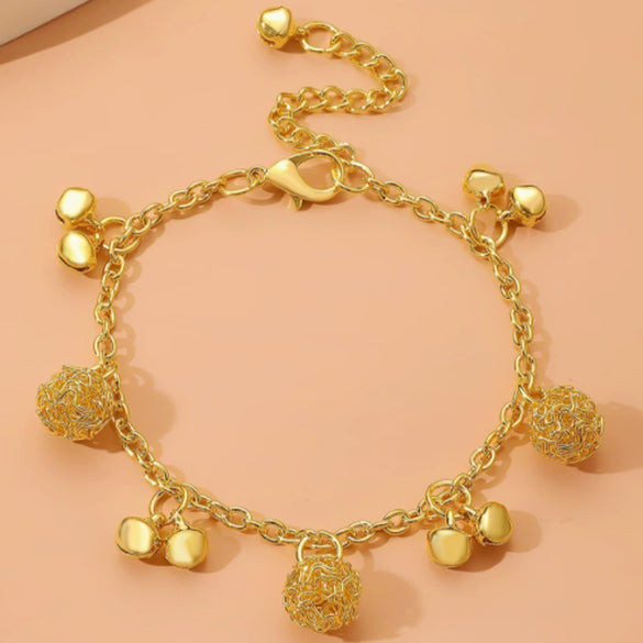 Retro Distressed Flower Alloy Bracelet With Hollow Design And Electroplating For Women