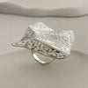 Retro Distressed Metal Round Ring With Geometric And Flower Pattern Electroplated