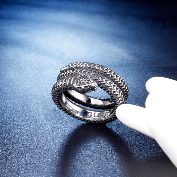 Retro Distressed Stainless Steel Snake Ring With Three Dimensional Scale Design Electroplated Geometric Fashion Ring For Men And Unisex Wear