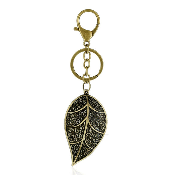 Retro Electroplated Alloy Peach Heart Bicycle Hat Keychain Pendant For Couple Bags And Car Keys