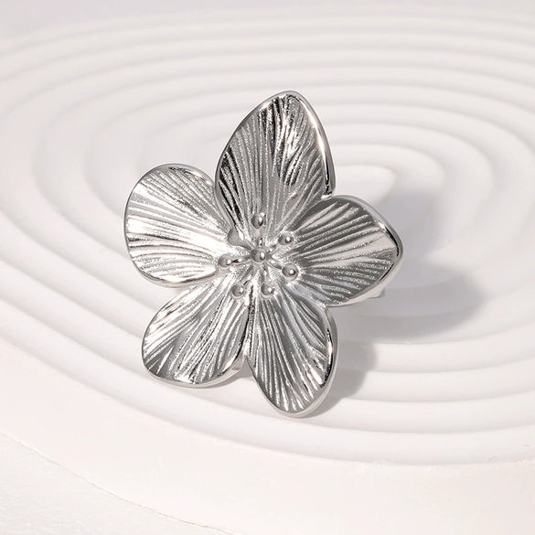 Retro Elegant Flower Open Ring Goldplated Stainless Steel For Women