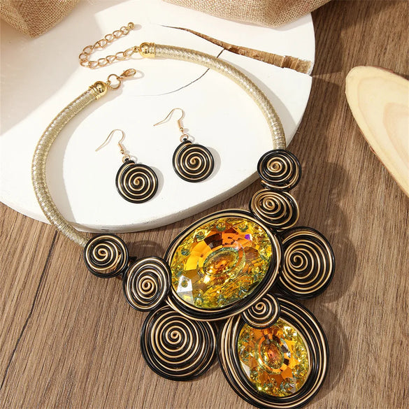 Retro Exaggerated Bohemian Oval Arylic Rope Aluminum Resin Women'S Necklace