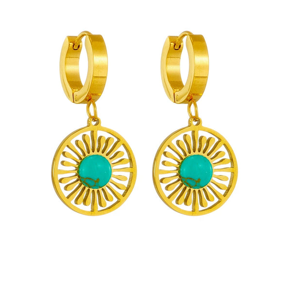 Retro Fashion High End Niche Titanium Steel Hollow Pendant Jewelry With Geometric Design Electroplated For Women And Unisex