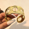 Retro Fashion Stainless Steel Hydraulic Bracelet With 18K Gold Plated Electroplating Opening Niche Design Cut Out