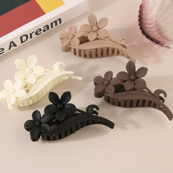 Retro Flower Hair Shark Clip Women's Hair Accessories Paint Design