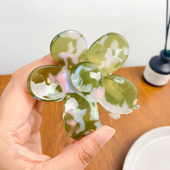 Retro Flower Handmade Pvc Hair Accessories For Women Grab Clip