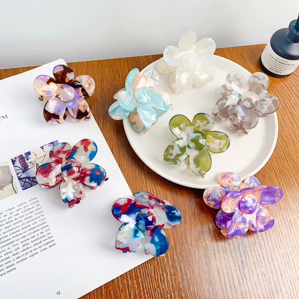 Retro Flower Handmade Pvc Hair Accessories For Women Grab Clip