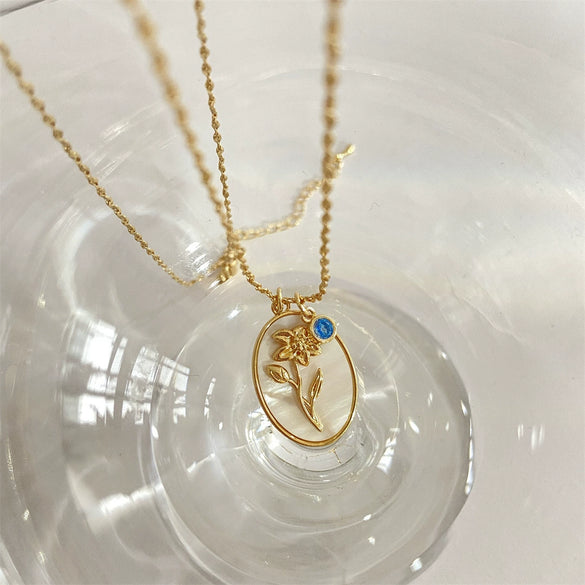 Retro Flower Oval Shell Pendant Necklace Copper