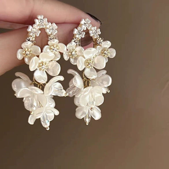 Retro Flower Tassel Pearl U Shaped Earrings For Women Set With Pearls Little Fresh Style
