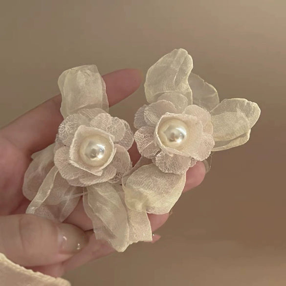 Retro Flower Tassel Pearl U Shaped Earrings For Women Set With Pearls Little Fresh Style