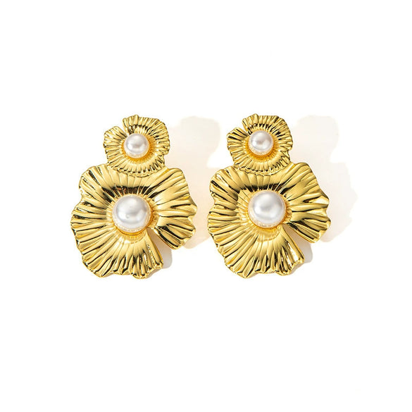 Retro Flower Titanium Steel Electroplated Women's Earrings