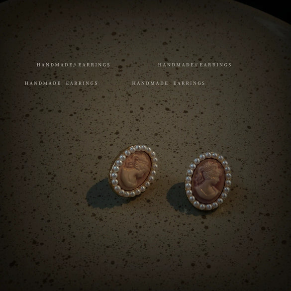 Retro Geometric Alloy Portrait Pearl Earrings For Women Elegant High End Small Statement Earrings