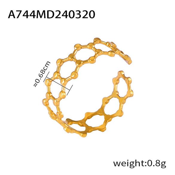 Retro Geometric Hollow Stitching 316L Stainless Steel Gold Plated Finger Ring