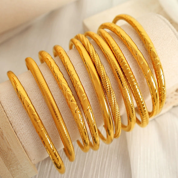 Retro Geometric Hollow Striped 316L Stainless Steel Bracelet Polished And Electroplated