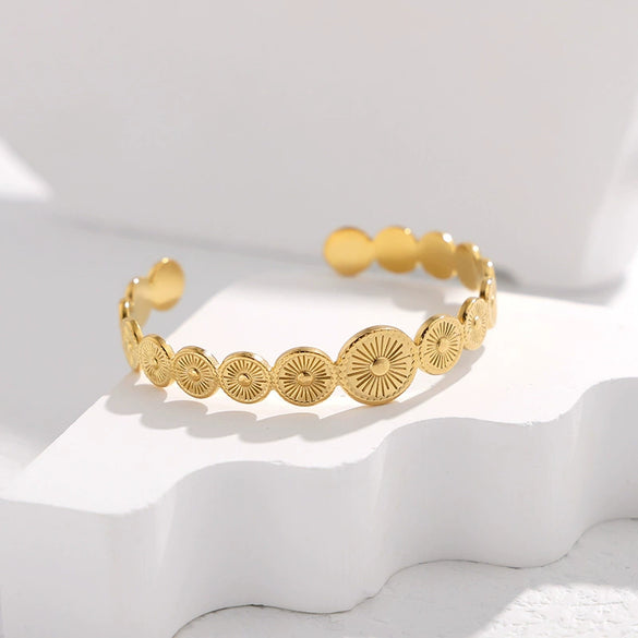 Retro Geometric Opening Titanium Steel Bracelet For Women With Electroplating Treatment