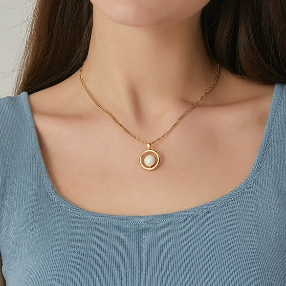 Retro Geometric Shell Pearl Necklace With Ring Pendant Titanium Steel Chain And 18K Gold Plated Finish