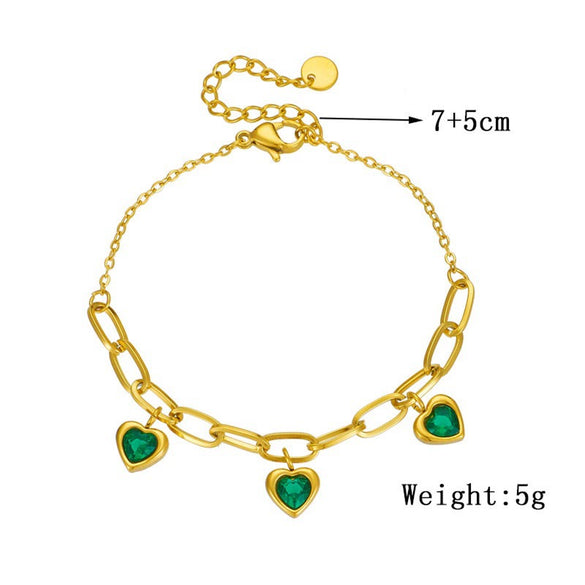 Retro Gold Plated Love Pendant Titanium Steel Chain Bracelet For Women With Electroplating Treatment