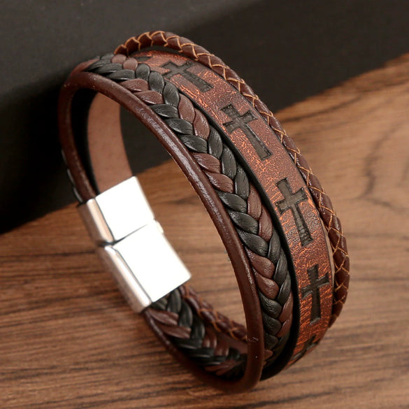 Retro Handmade Leather Braided Bracelets With Alloy Buckle And Electroplating For Men And Women