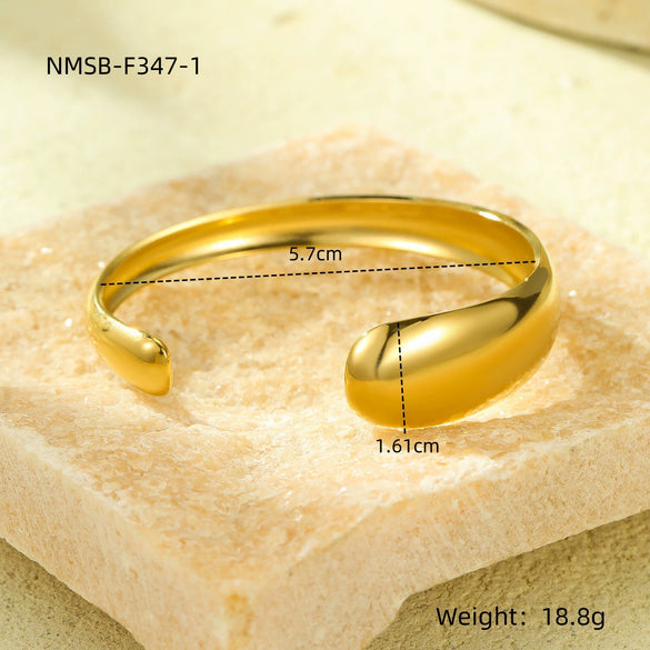 Retro Highgrade Stainless Steel And Titanium Steel Electroplating Bracelet Jewelry