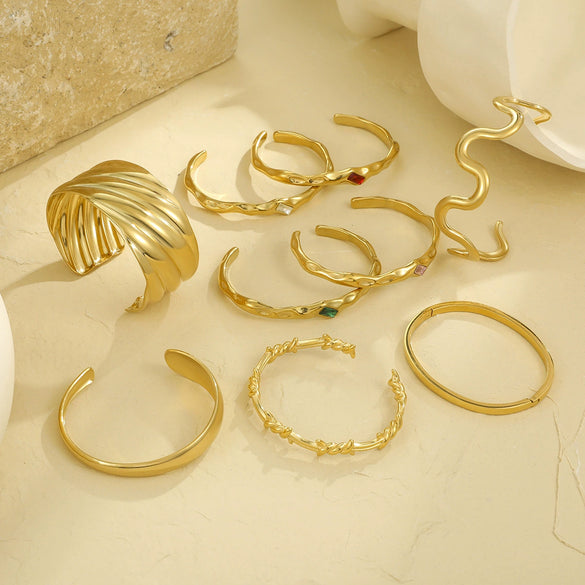 Retro Highgrade Stainless Steel And Titanium Steel Electroplating Bracelet Jewelry