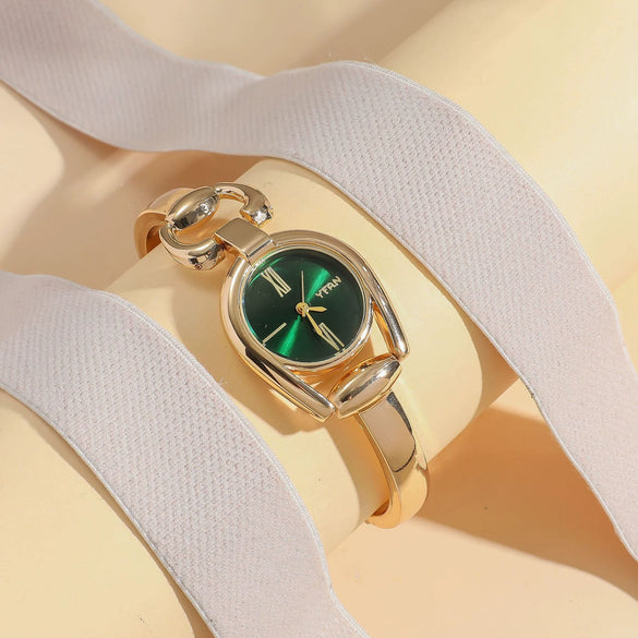 Retro Jewelry Alloy And Foot Gold Square Shaped Bracelet For Women