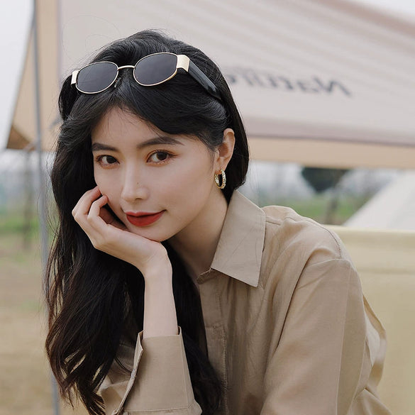 Retro Light Luxury Element S925 Silver Pin Earrings With Zircon And Geometric Design Round Ring Earrings