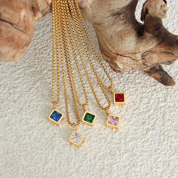 Retro Light Luxury Square Mixed Gem Inlay Multicolor Zircon Pendant 316L Stainless Steel Necklace Jewelry With Electroplating And Geometric Design