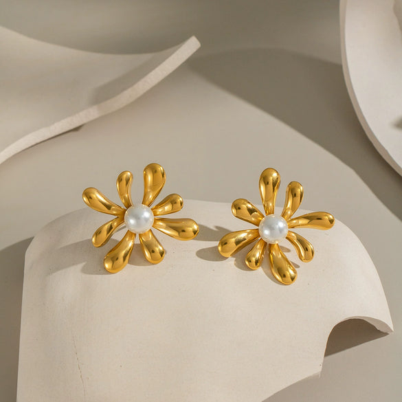 Retro Literary Fresh Flower Pearl Stainless Steel Earrings For Girls Electroplated Waterproof Non Fading Non Allergenic