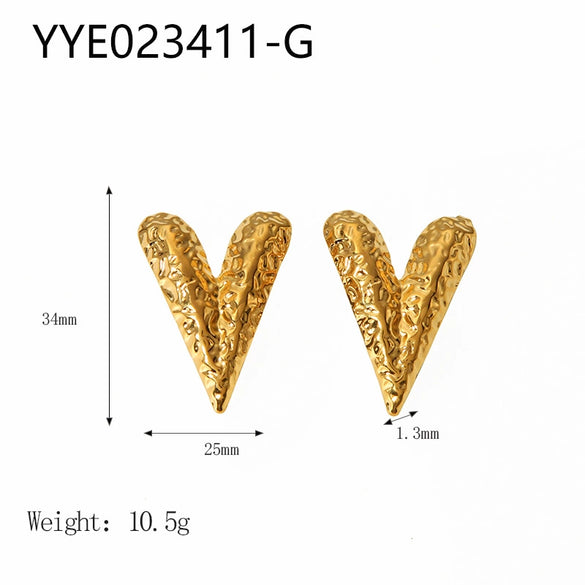 Retro Love Heart Shaped Stainless Steel Earrings 18K Gold Plated Vacuum Real Gold Electroplated In Pvd Furnace For Women Wholesale