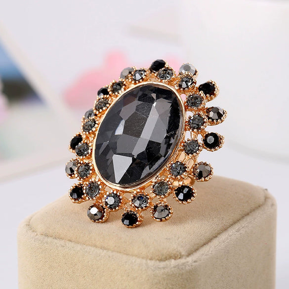 Retro Luxury Alloy Adjustable Open Ring With Crystal Glass Diamond Flower Design For Couples