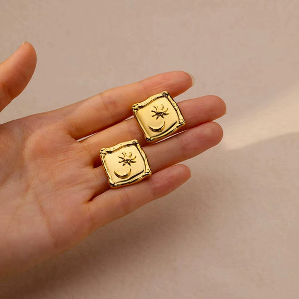 Retro Medieval Stainless Steel Goldplated Geometric Earrings Earclip