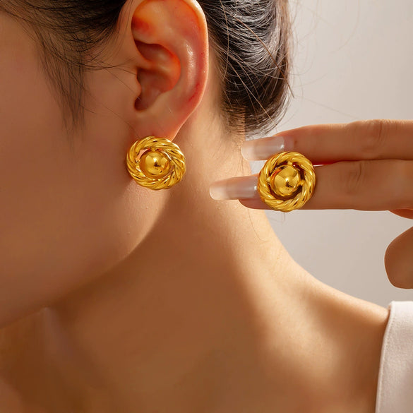 Retro Niche Women's Titanium Steel 18K Gold Plated Cast Round Hemp Pattern Earrings