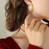 Retro Nonfading Pearl Chain Goldplated Embossed Round Imitation Pearl Necklace Bracelet Jewelry Suit For Women Made Of Titanium Steel With Electroplating Treatment