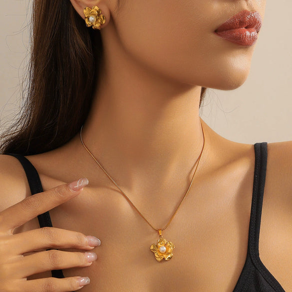 Retro Pearl Flower Geometric Irregular Women's Jewelry Set With Snake Bone Chain Stainless Steel Electroplated