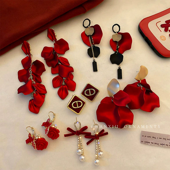 Retro Red Rose Petal Acrylic Earrings Flower Shape Festive Ear Studs