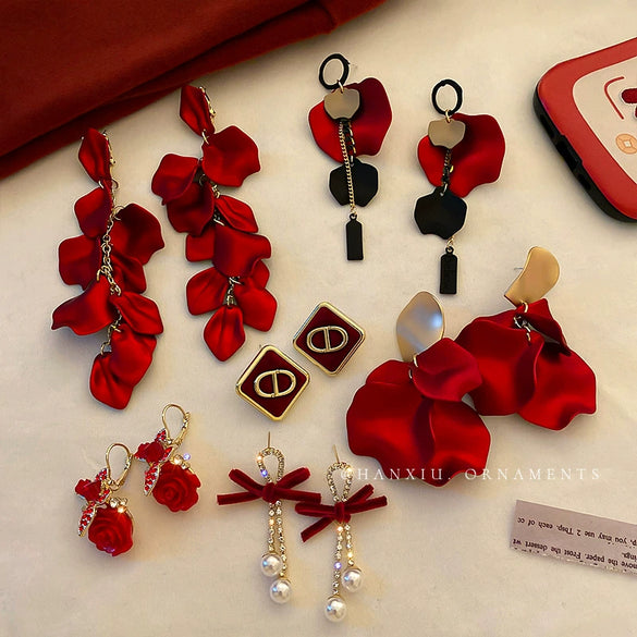 Retro Red Rose Petal Acrylic Earrings Flower Shape Festive Ear Studs