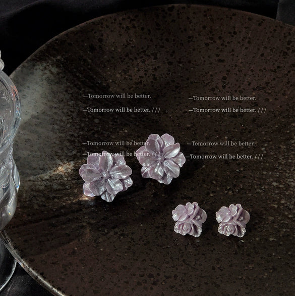 Retro Resin Flower Earrings For Women White Floral Camellia Style Electroplated Elegant Statement Earrings