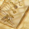 Retro Romantic Rose Flower Pendant Necklace For Women Gold Plated Titanium Steel Round Floral Collarbone Chain