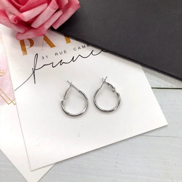 Retro Simple Large Hoop Earrings For Women Alloy Gold Silver Tone Elegant Trendy Statement Ear Jewelry