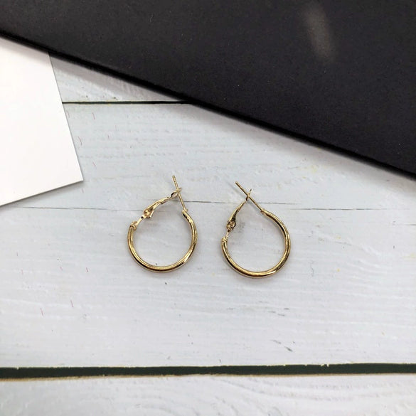 Retro Simple Large Hoop Earrings For Women Alloy Gold Silver Tone Elegant Trendy Statement Ear Jewelry