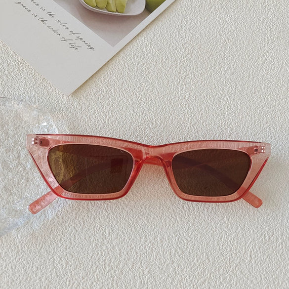 Retro Small Frame Cat's Eye Sunglasses With Pc Frame And Resin Lens