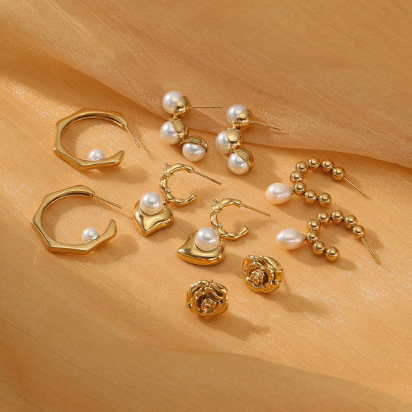 Retro Stainless Steel Heart Earrings With Electroplating Treatment