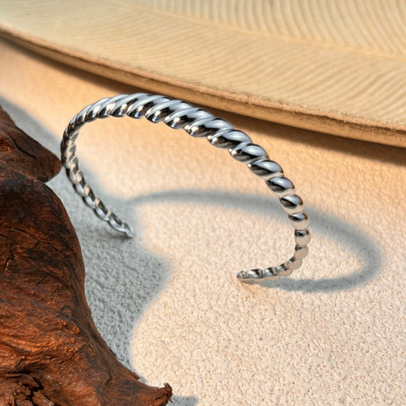 Retro Stainless Steel Starfish Scallop Open Bracelet Electroplated Highend Jewelry