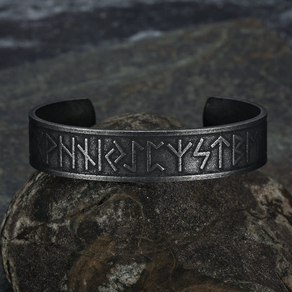 Retro Stainless Steel Text Bracelet For Men With Electroplated Finish Wholesale Fashion Jewelry Accessory