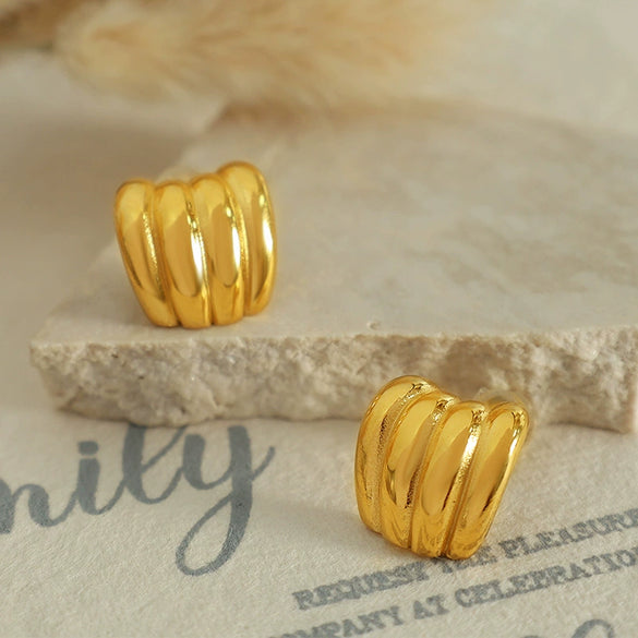 Retro Striped 316L Stainless Steel Round Pumpkin Earrings For Women Electroplated With 18K Gold