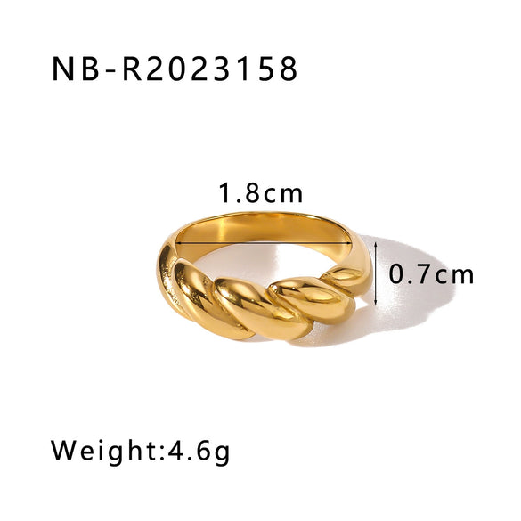 Retro Style Twist Texture Pleated Casting Stainless Steel Ring With Geometric Pattern 18K Furnace Vacuum Plated Jewelry For Women