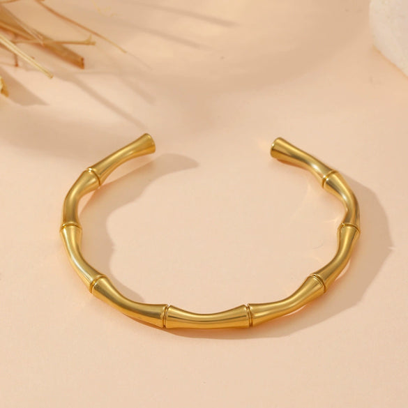 Retro Titanium Steel Jewelry With Love Water Drops Bell Pattern For Women