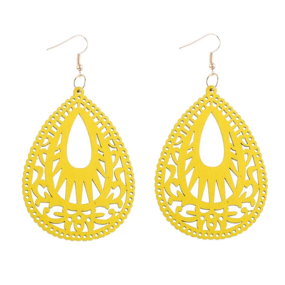 Retro Water Droplets Wood Hollow Out Women'S Drop Earrings 1 Pair